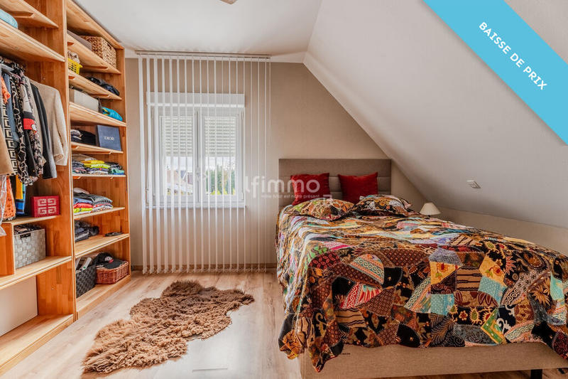 Maison - 216 m² - 6 pièces