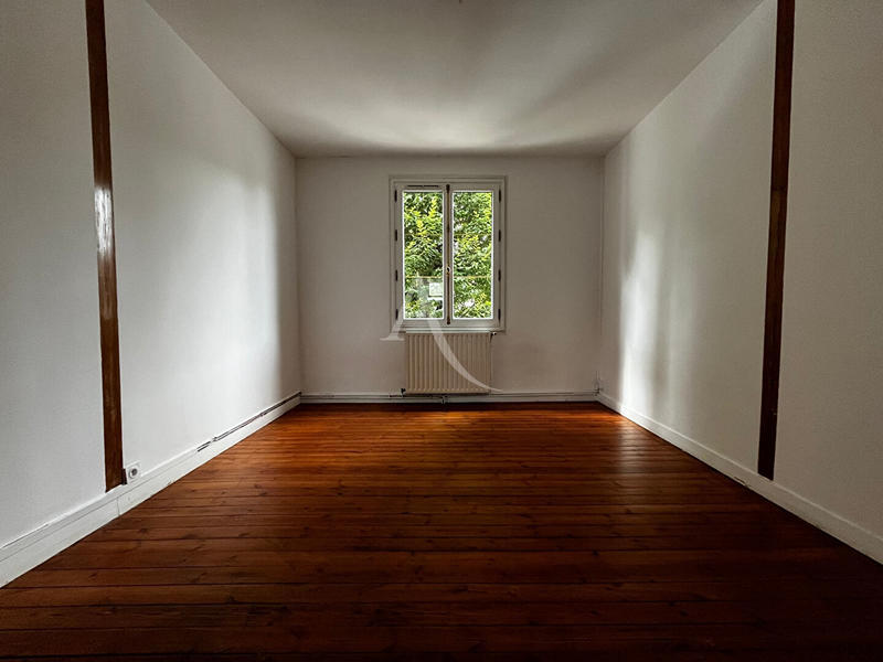 Appartement - 92 m² - 4 pièces