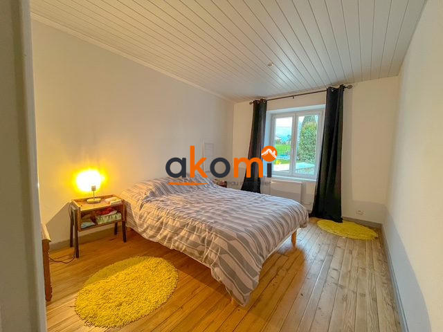 Maison - 121 m² - 6 pièces