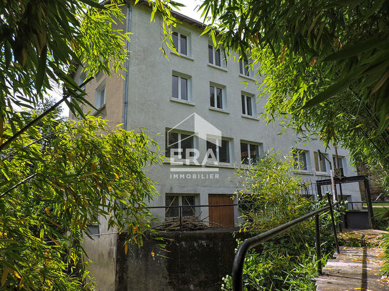 Maison - 558 m² - 20 pièces