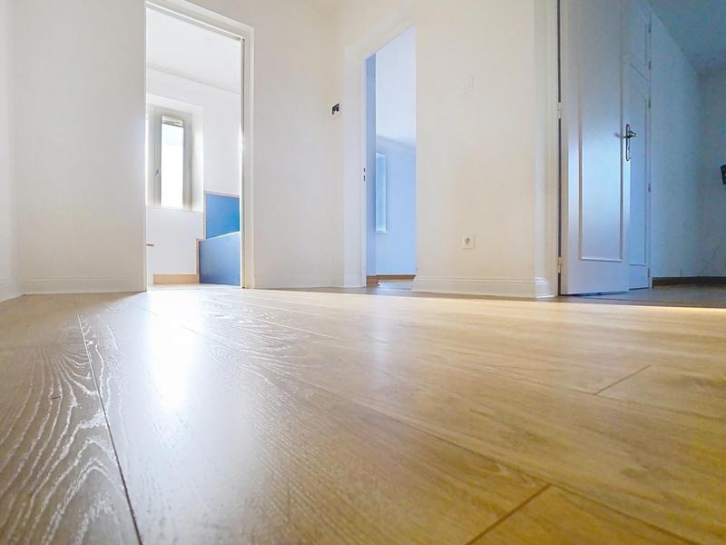 Maison - 169 m² - 6 pièces