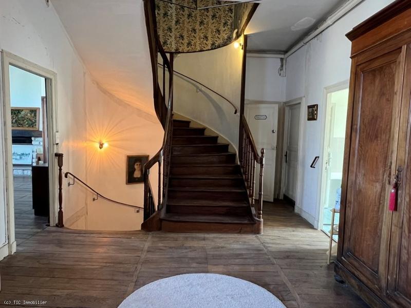 Maison de ville - 455 m²