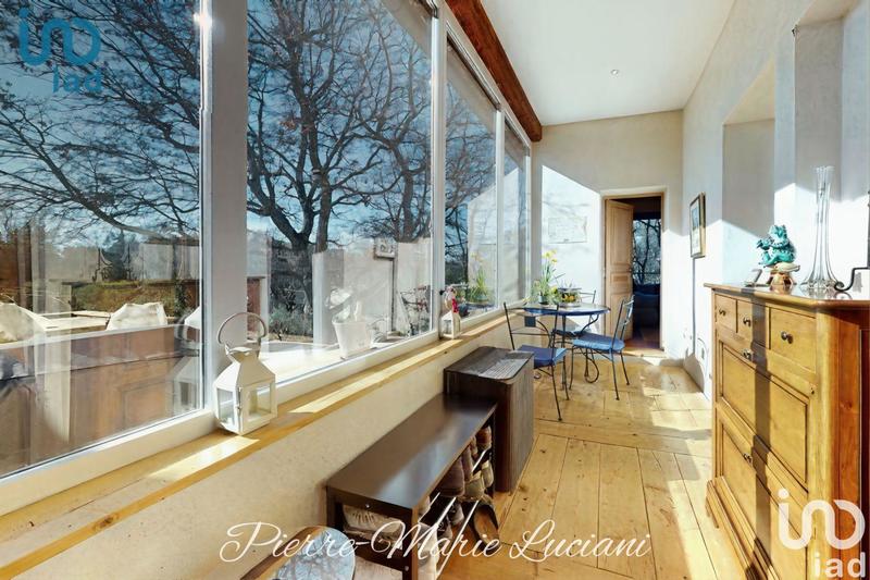 Maison - 185 m² - 6 pièces