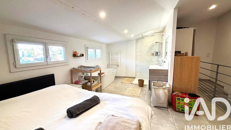 Maison de village - 64 m² - 2 pièces