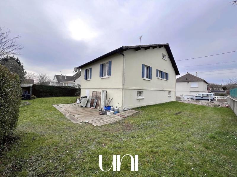 Maison - 80 m² - 4 pièces