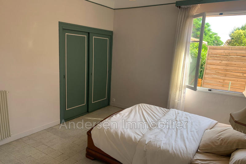 Villa - 107 m² - 6 pièces