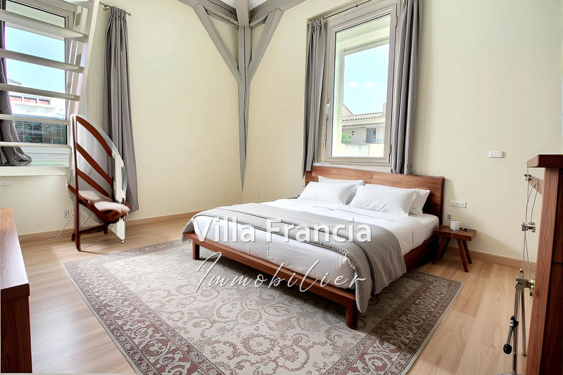 Appartement - 120 m² - 4 pièces