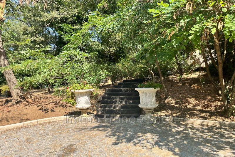 Villa - 120 m² - 6 pièces