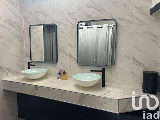 Maison - 140 m² - 4 pièces