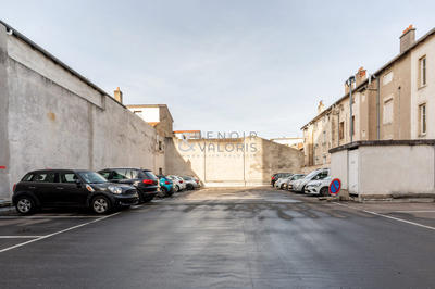 Parking / Garage - 17 m²