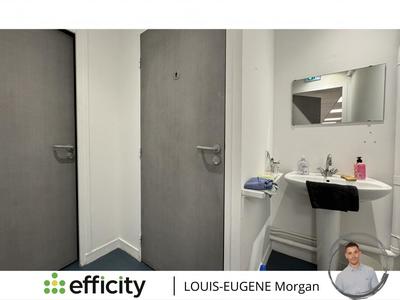 Bureau - 158 m² - 7 pièces