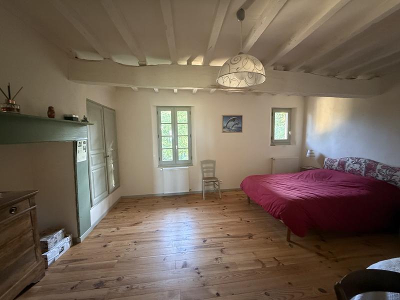 Maison ancienne - 204 m² - 7 pièces