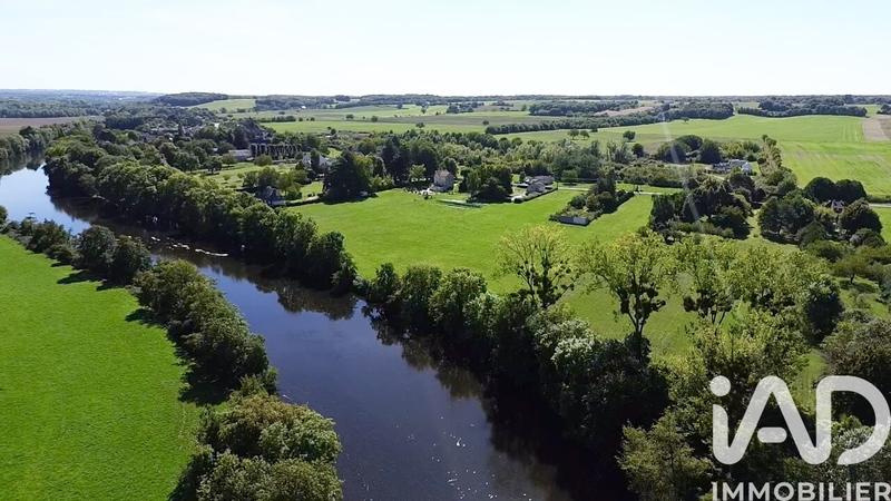 Maison - 180 m² - 9 pièces