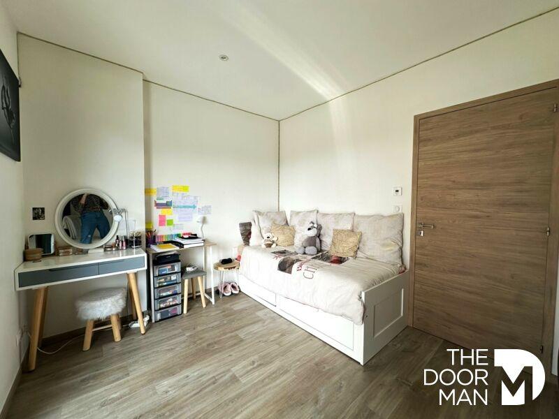 Villa - 146 m² - 6 pièces