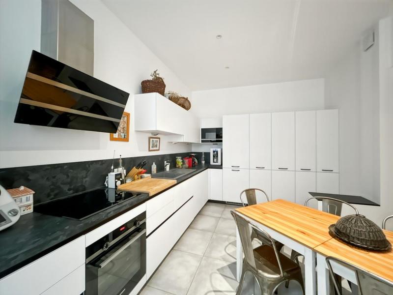 Appartement - 129 m² - 5 pièces