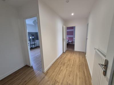 Maison - 88 m² - 4 pièces