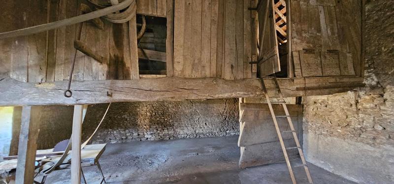 Corps de ferme - 400 m² - 5 pièces