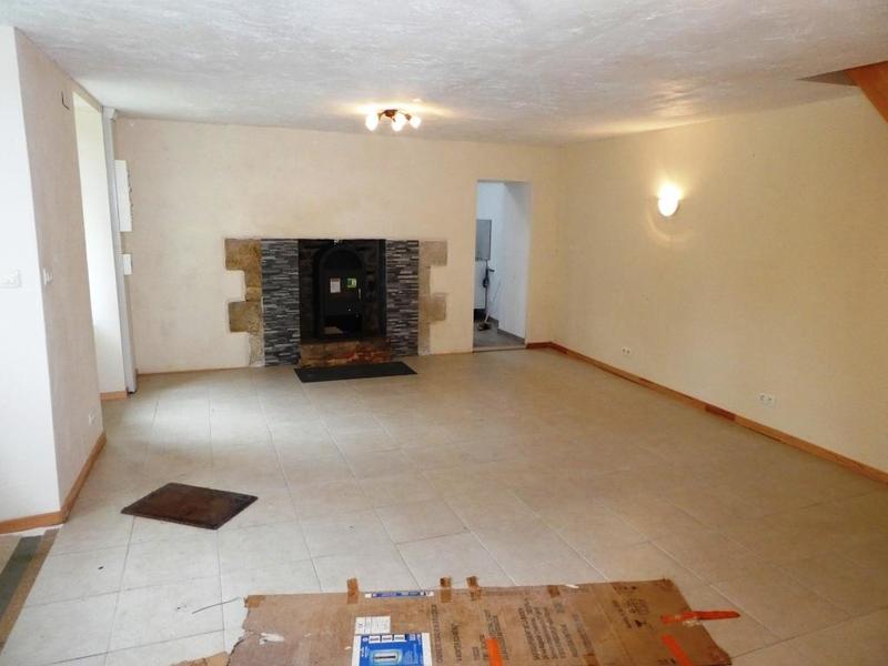 Maison en pierre - 88 m² - 4 pièces