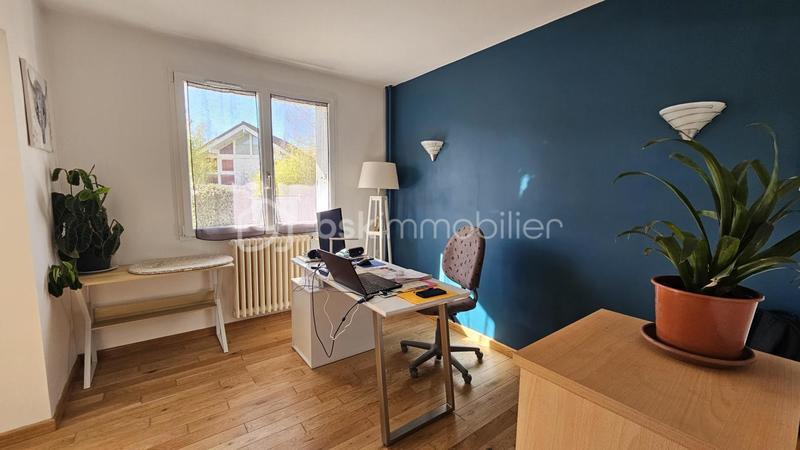 Appartement - 75 m² - 4 pièces