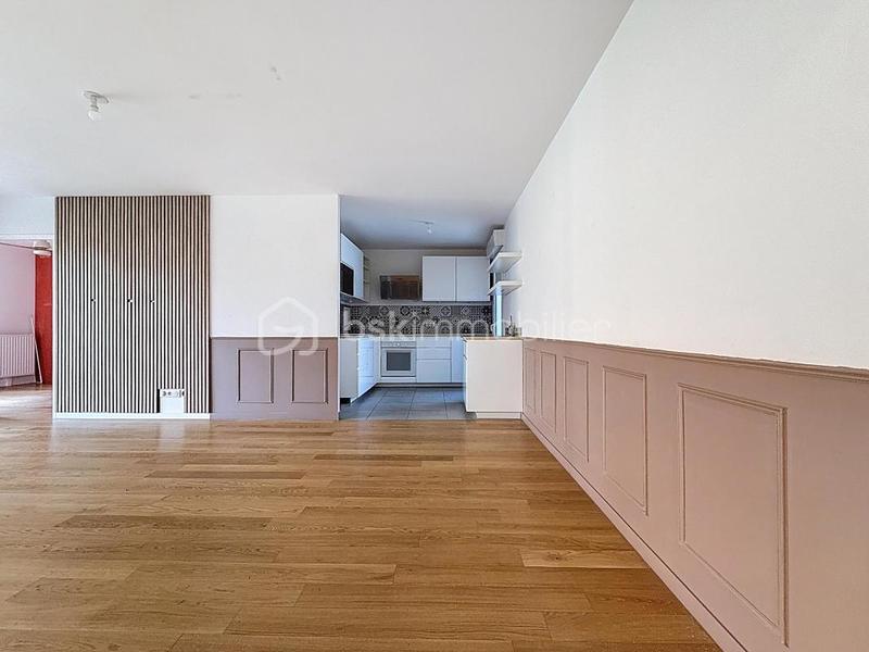 Appartement - 83 m² - 4 pièces