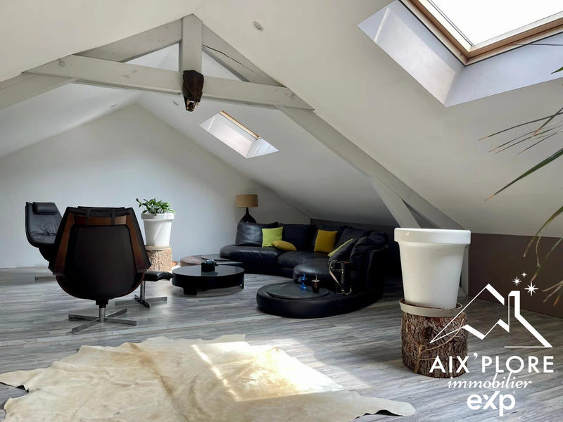 Maison - 157 m² - 6 pièces