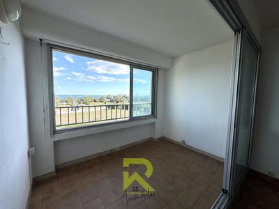 Appartement - 76 m² - 4 pièces