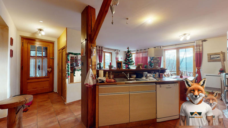 Maison - 265 m² - 13 pièces