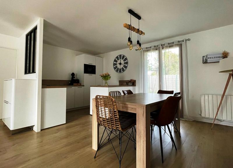 Maison - 81 m² - 4 pièces