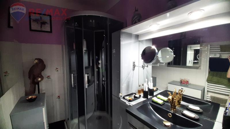 Maison de village - 140 m² - 7 pièces