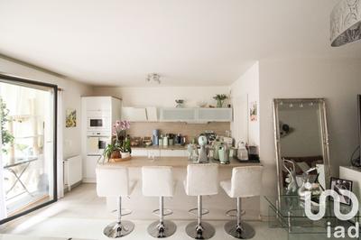 Appartement - 82 m² - 4 pièces