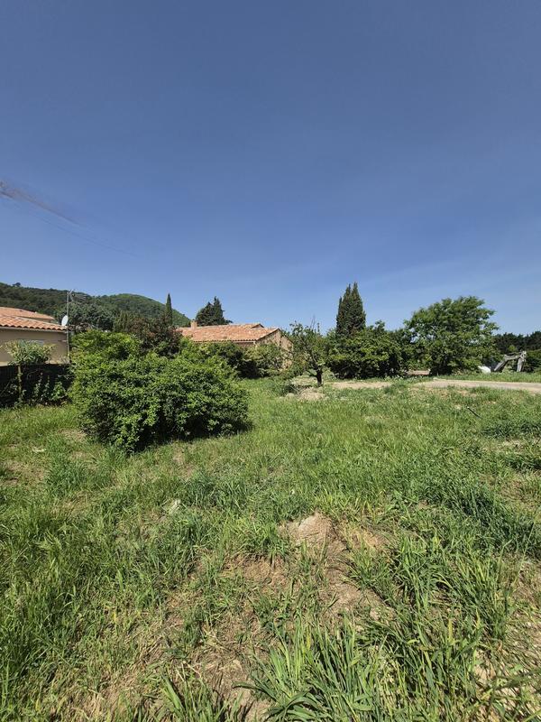 Terrain - 267 m²