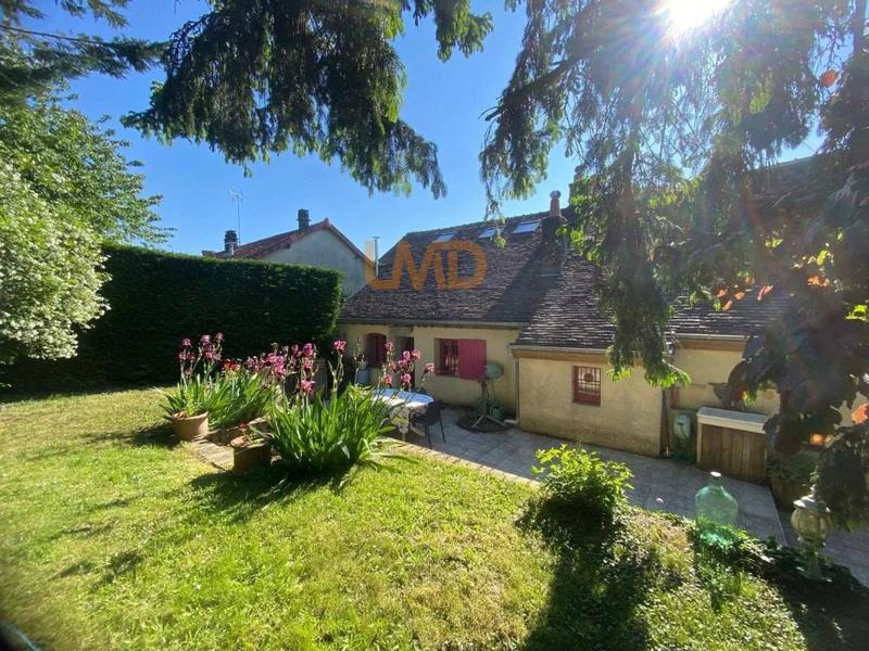 Maison de village - 178 m² - 7 pièces