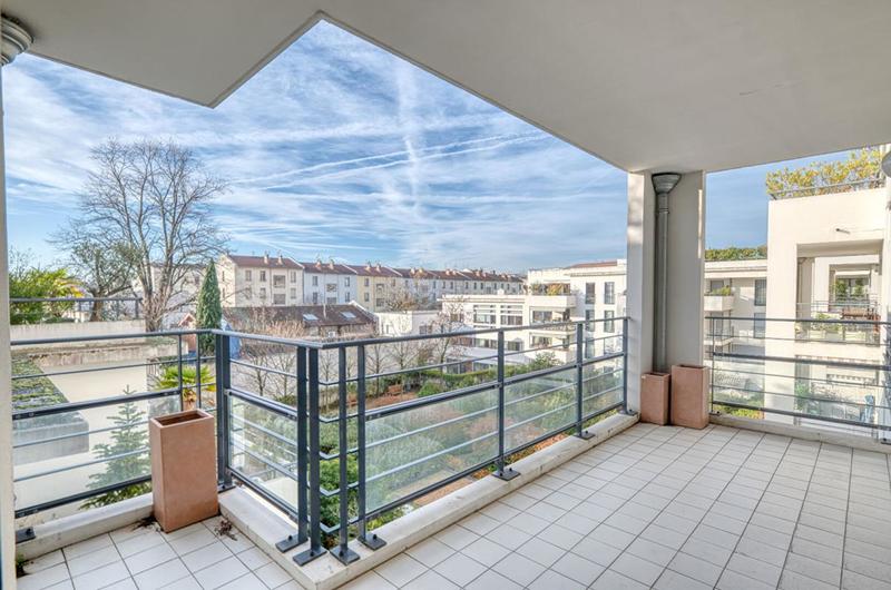 Appartement - 79 m² - 3 pièces