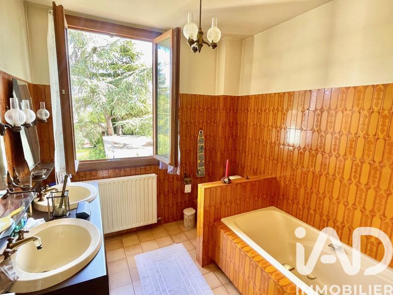 Maison - 170 m² - 6 pièces