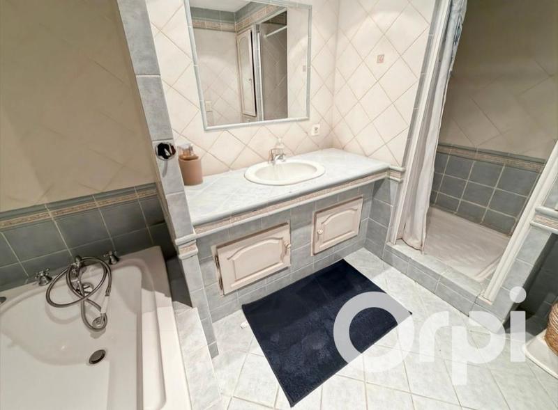 Maison de ville - 125 m² - 5 pièces