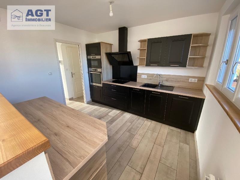 Maison - 76 m² - 4 pièces