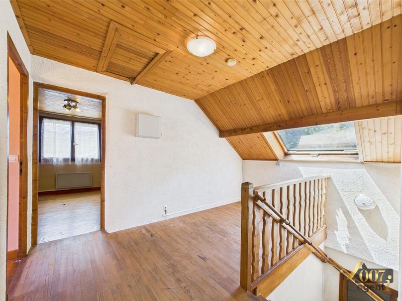 Maison - 136 m² - 7 pièces