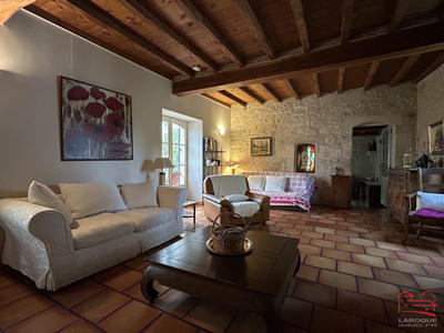 Maison - 191 m² - 7 pièces