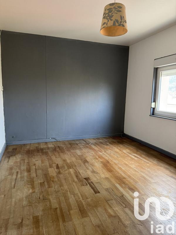 Maison - 140 m² - 9 pièces