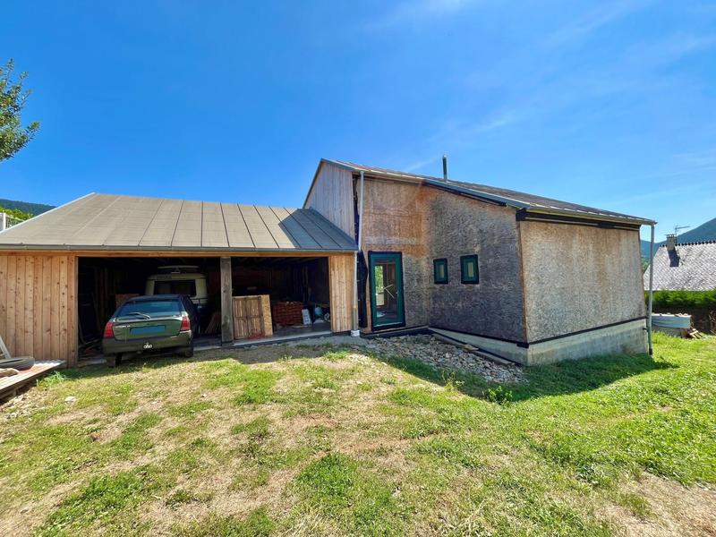 Maison - 96 m² - 4 pièces