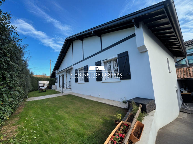 Villa - 121 m² - 4 pièces