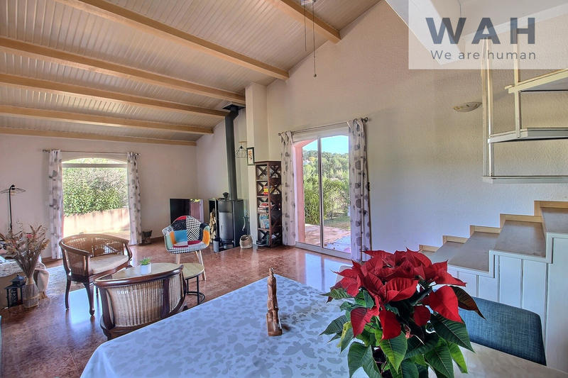 Maison - 159 m² - 6 pièces