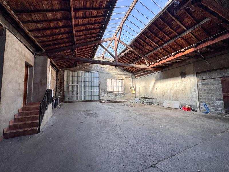 Immeuble - 145 m² - 7 pièces