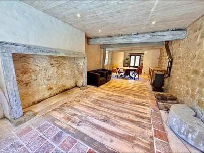 Maison de village - 152 m² - 3 pièces