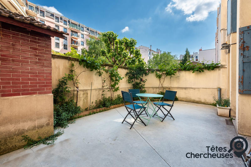 Appartement - 90 m² - 4 pièces