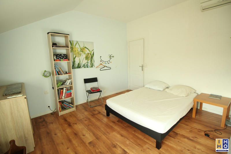 Maison ancienne - 260 m² - 7 pièces