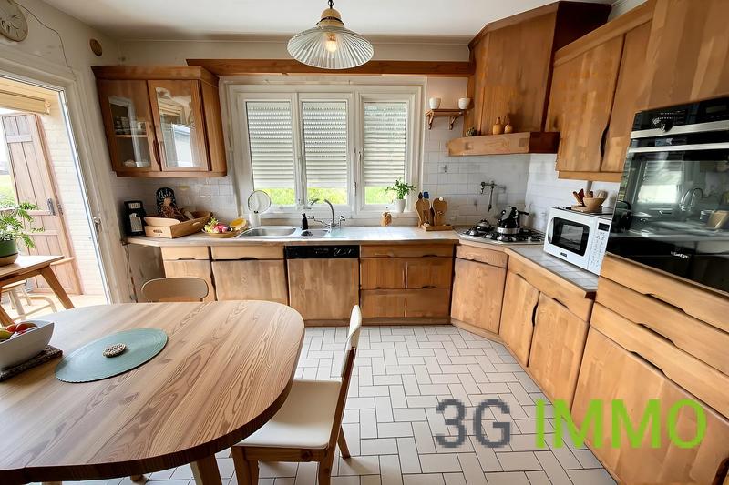 Pavillon - 112 m² - 7 pièces