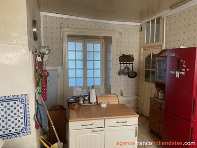 Maison chambre d'hôtes - 285 m² - 8 pièces