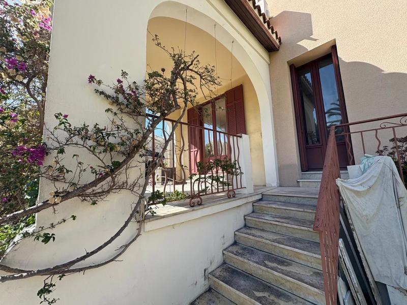 Villa - 160 m² - 6 pièces