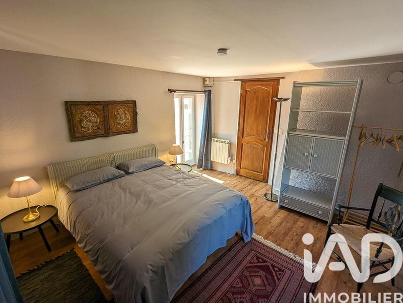 Maison - 425 m² - 11 pièces